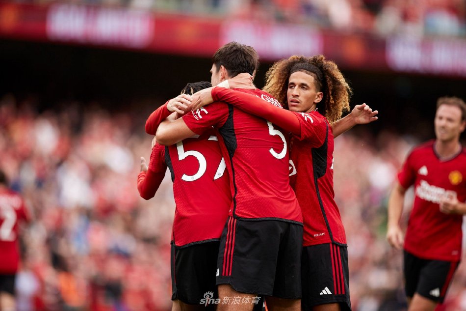 甚至在休息 甚至在休息