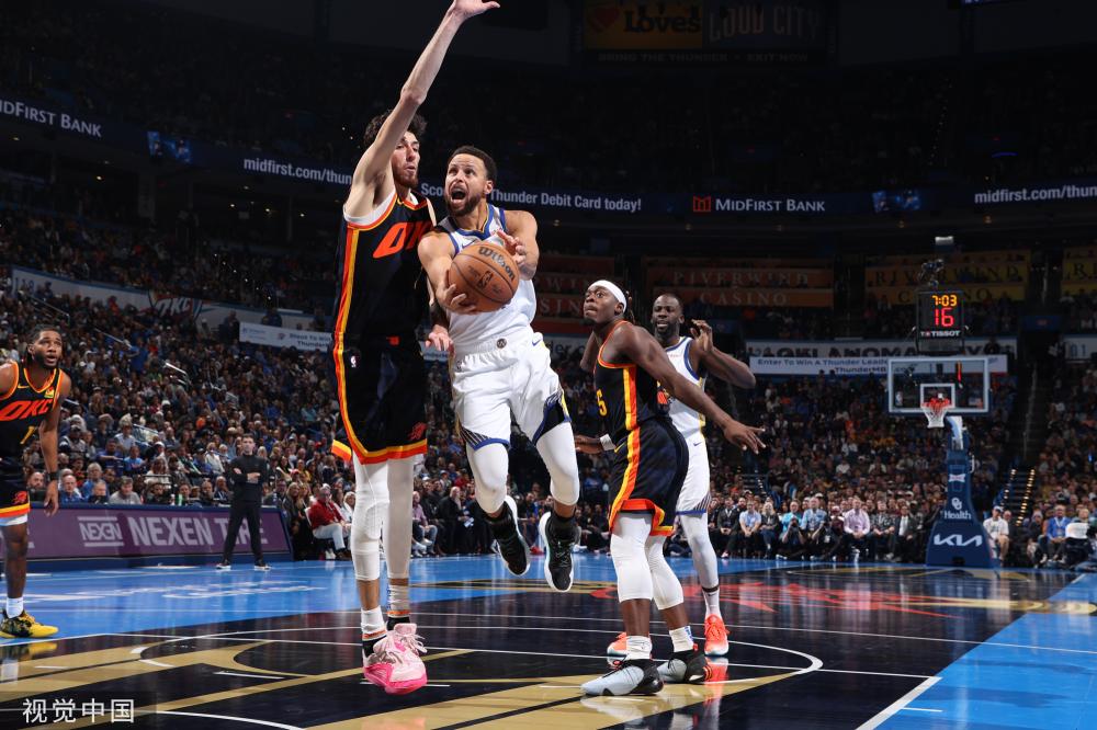 他在比赛中 他在比赛中