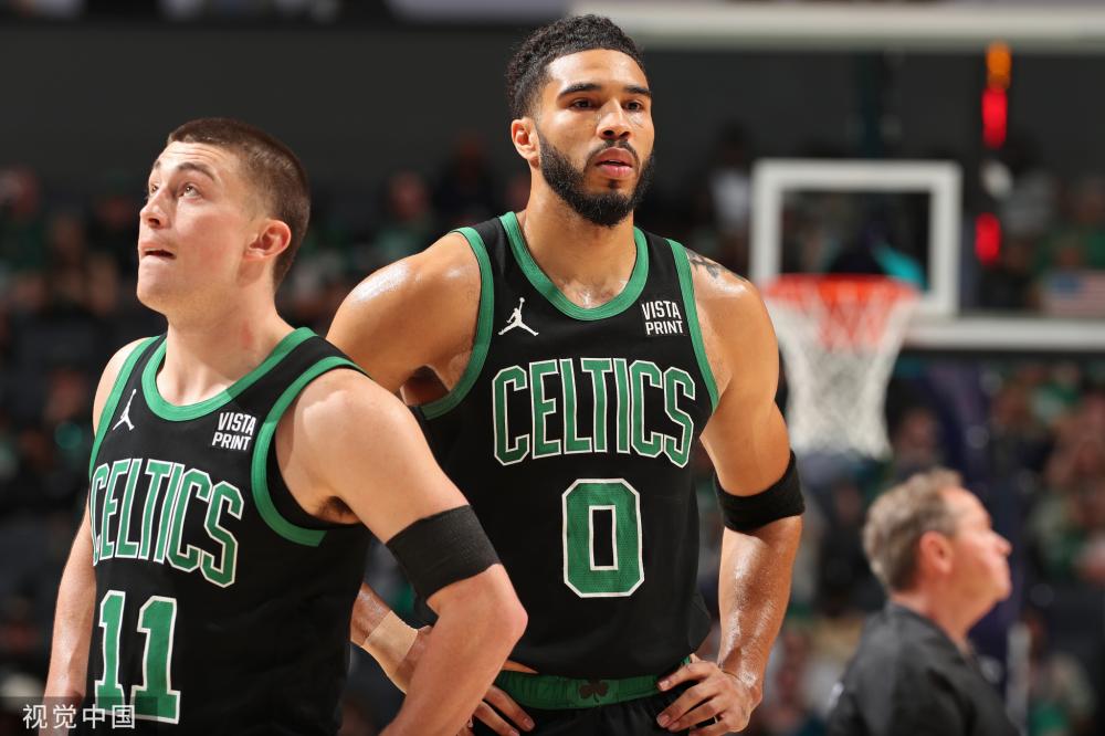 通过核磁共 通过核磁共