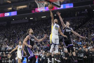 外球队抛出 外球队抛出